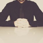 回避依存症とは?原因と4タイプの特徴。浮気、音信不通…「ダメな恋愛」の対処法を知ろうサムネイル