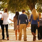 ウォーキング婚活で運命の出会い!選び方の注意点とおすすめのイベントは?サムネイル