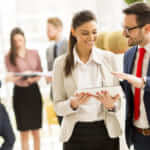 上司との恋愛関係はやめたほうがいい理由|諦められない場合の恋の進め方と注意点サムネイル