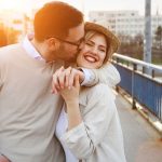 カップルの理想の身長差は何cm?キスやハグで胸キュンしたい!サムネイル